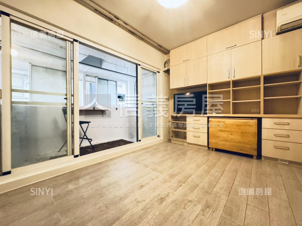 Ｒ８三多ＳＯＧＯ裝潢美宅房屋室內格局與周邊環境