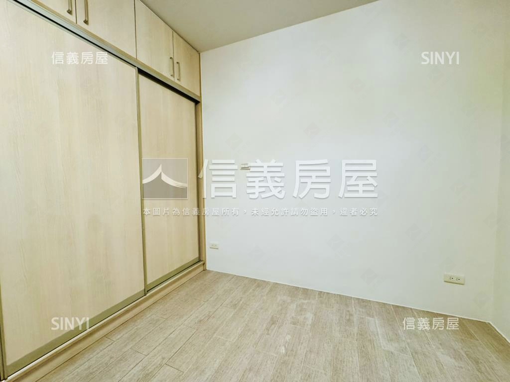 Ｒ８三多ＳＯＧＯ裝潢美宅房屋室內格局與周邊環境