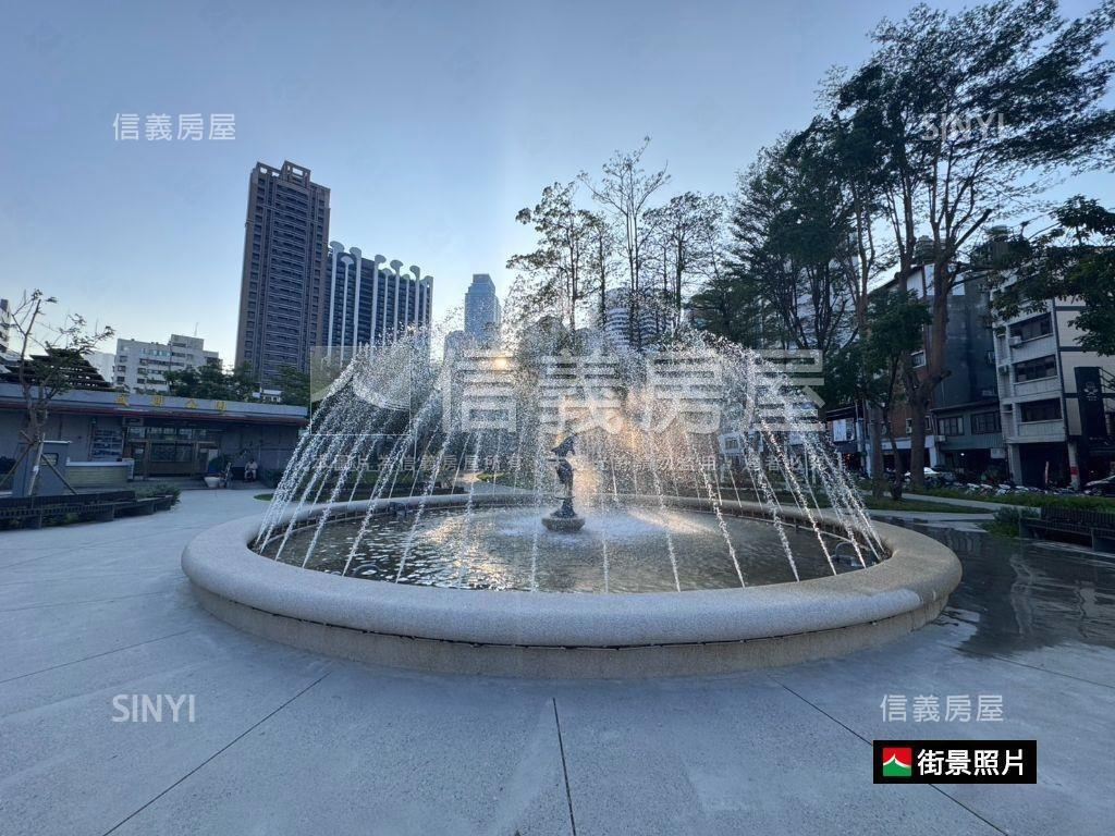 Ｒ８三多ＳＯＧＯ裝潢美宅房屋室內格局與周邊環境