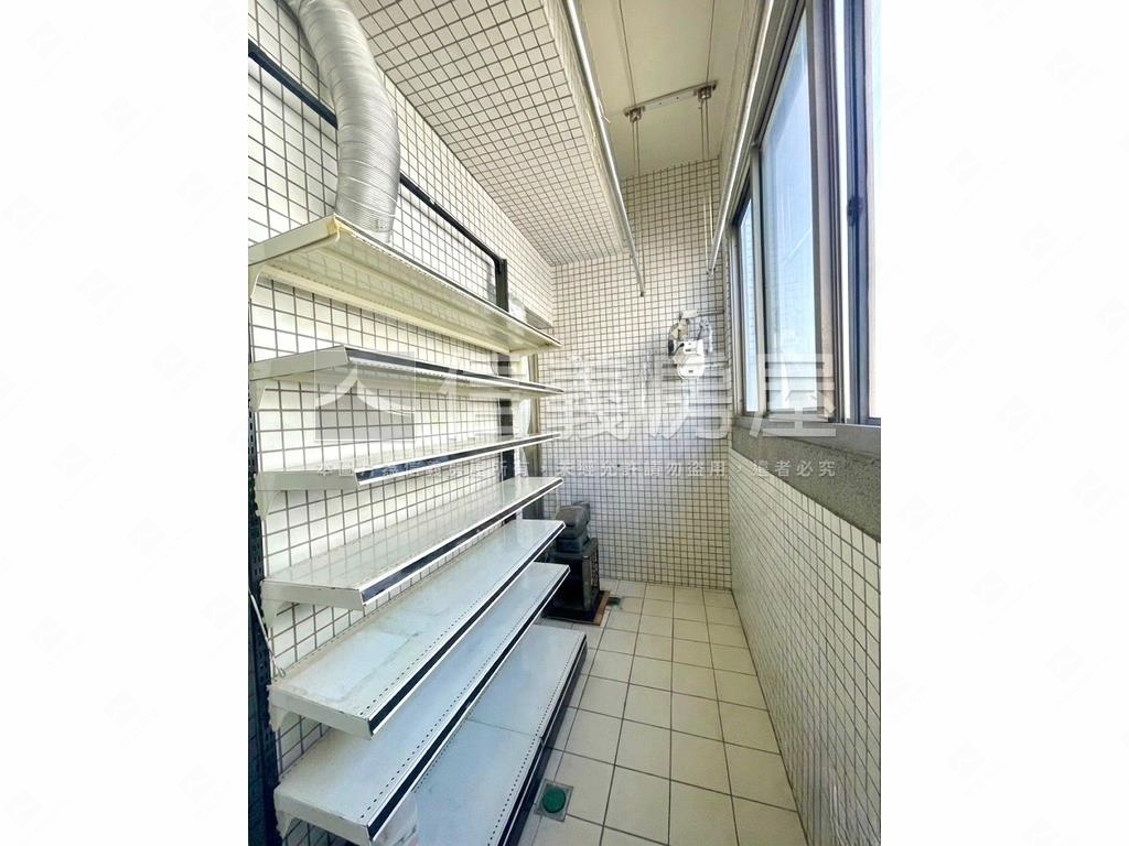 大慶捷運四房雙平車面公園房屋室內格局與周邊環境