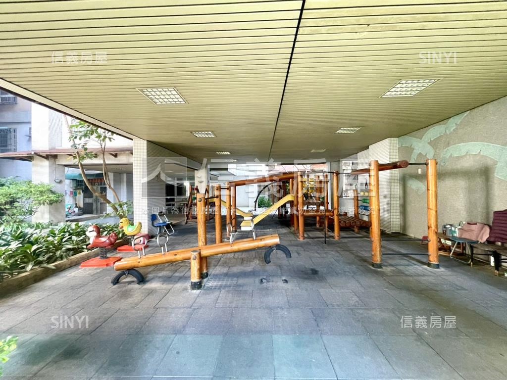 大慶捷運四房雙平車面公園房屋室內格局與周邊環境