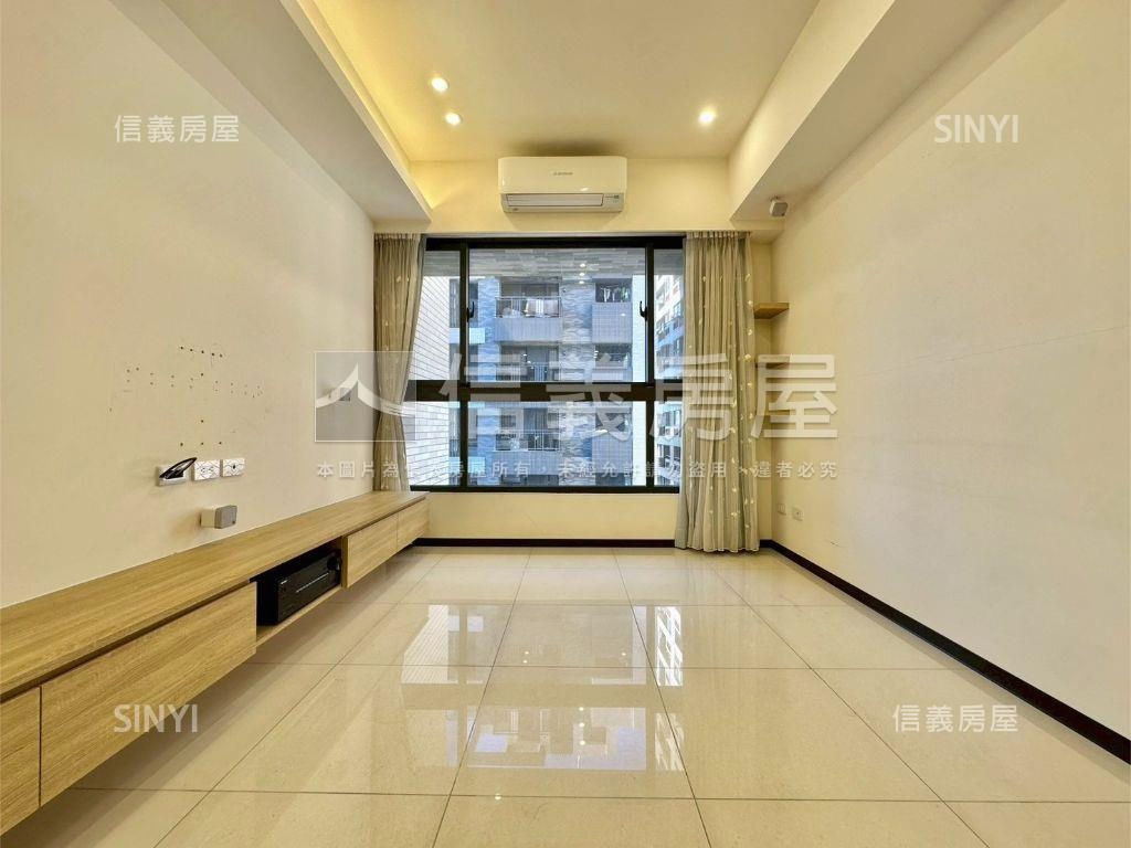 捷運站旁裝潢兩房平車房屋室內格局與周邊環境