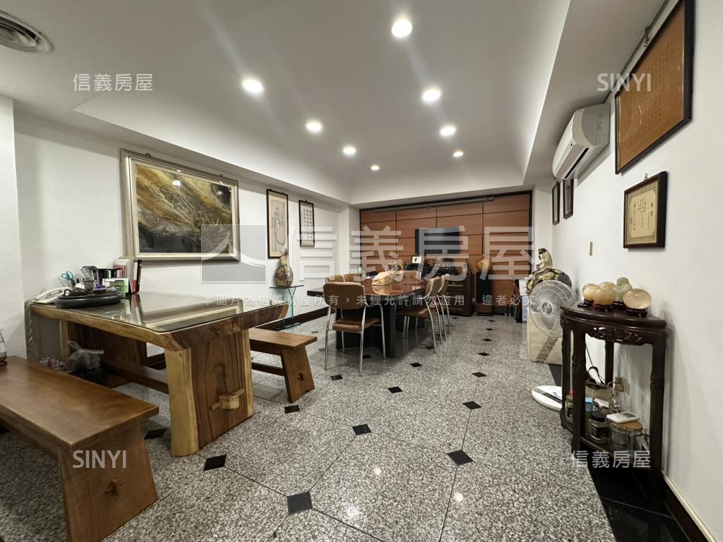 長安西重慶整棟電梯透天房屋室內格局與周邊環境