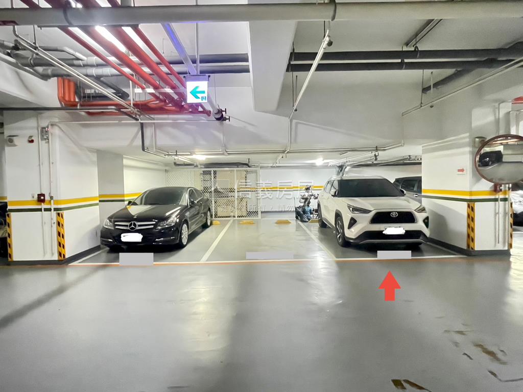新都匯高樓美三房平車房屋室內格局與周邊環境