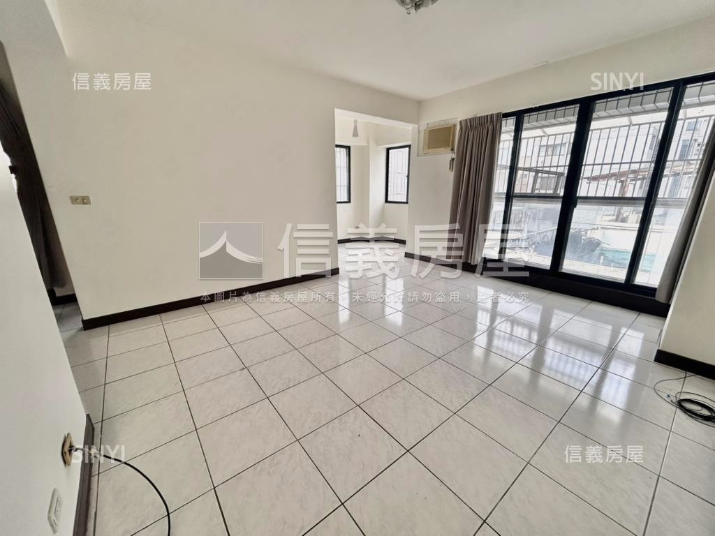 精誠路旁電梯大２房車位房屋室內格局與周邊環境