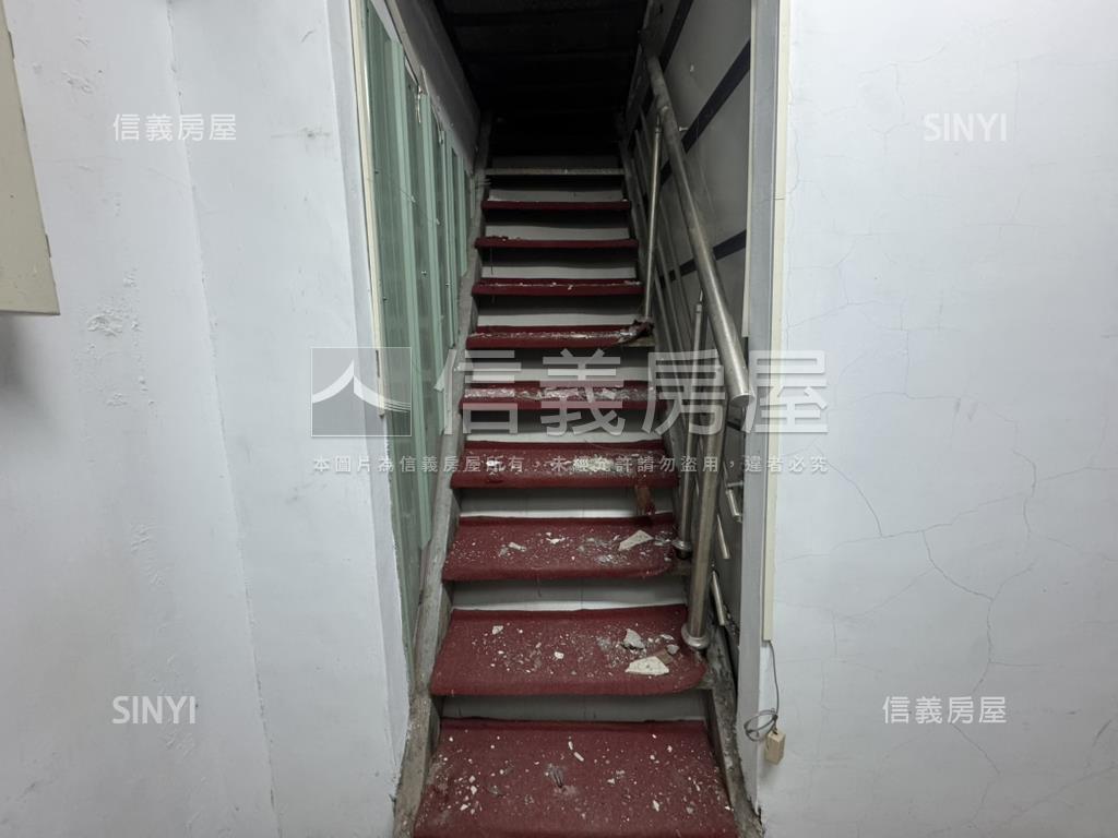 興大附農金店面房屋室內格局與周邊環境