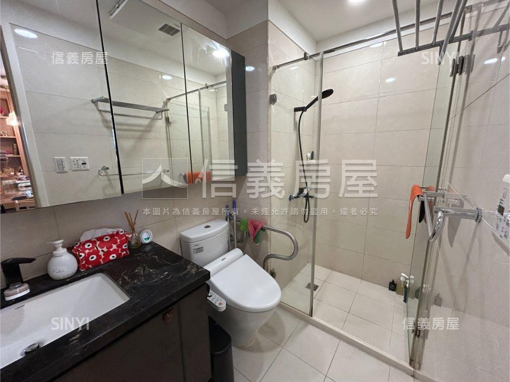 美河市溫馨美三房房屋室內格局與周邊環境
