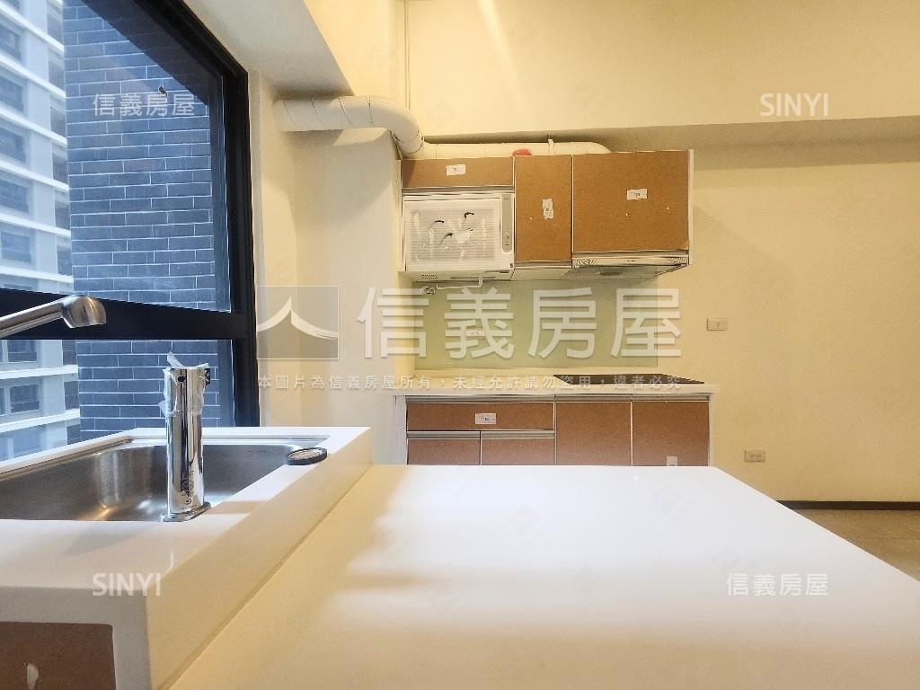 安平全新海景平車宅房屋室內格局與周邊環境