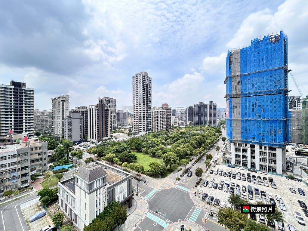 副都心臻藏自用收租美裝潢房屋室內格局與周邊環境
