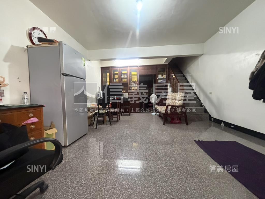 近國防大學優質透天房屋室內格局與周邊環境