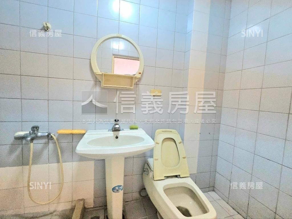 近大買家美透天房屋室內格局與周邊環境
