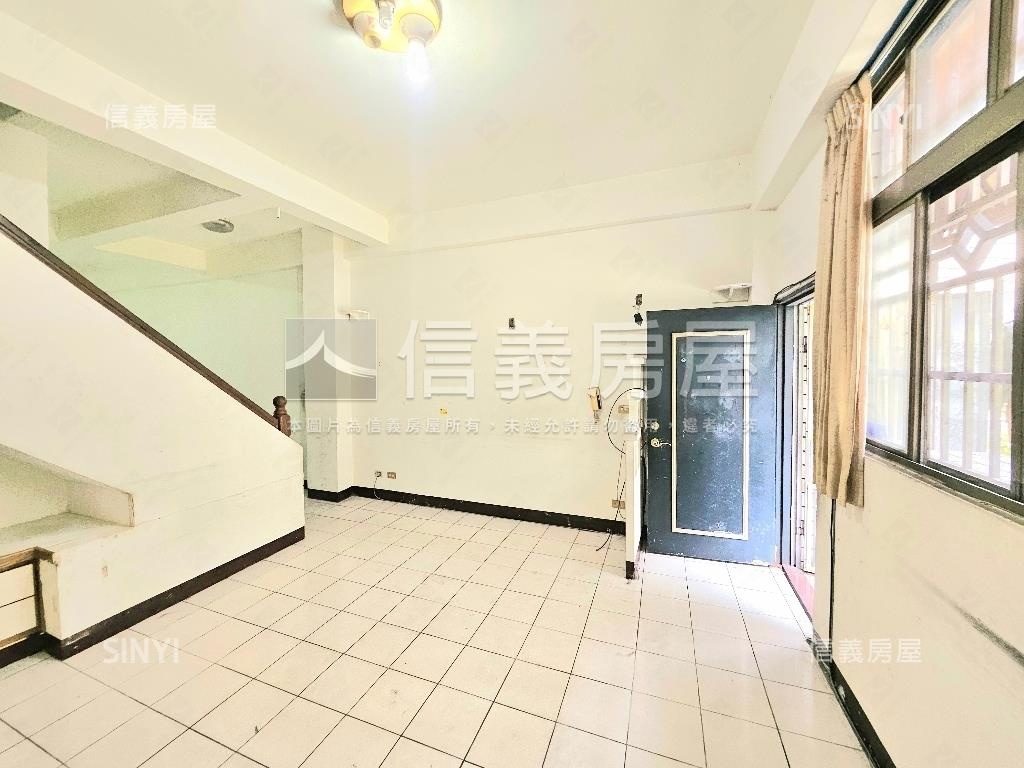 近大買家美透天房屋室內格局與周邊環境
