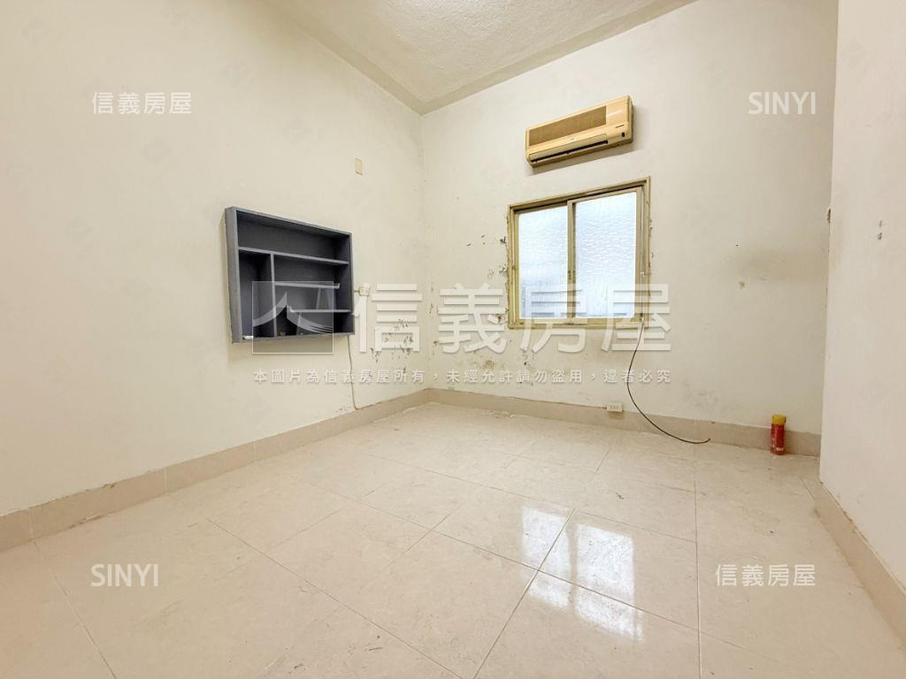 約１５米大路吃市店面透天房屋室內格局與周邊環境