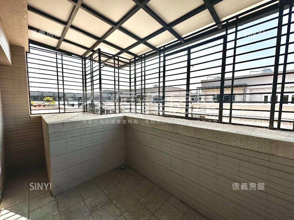 ⭐仁武輕屋齡面寬美透房屋室內格局與周邊環境