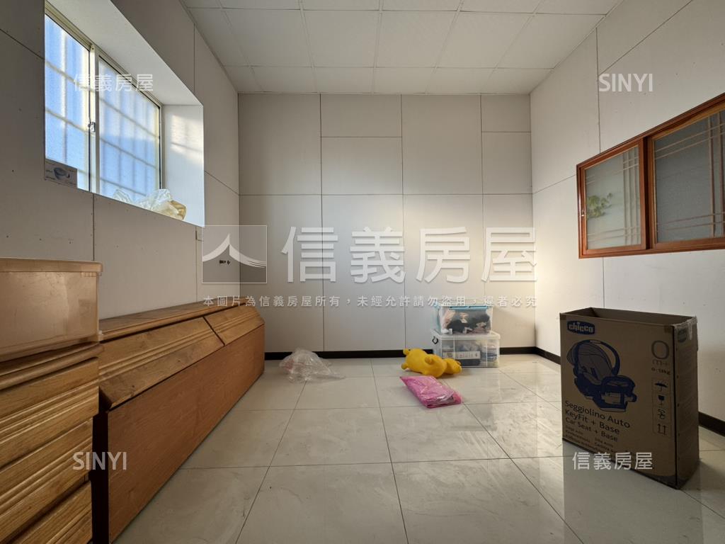 稀有大地坪孝親透天房屋室內格局與周邊環境