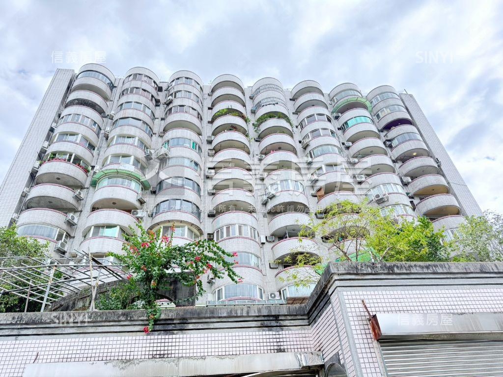 山水雲集五房渡假宅房屋室內格局與周邊環境