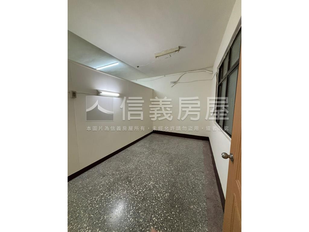 民義路高投報整棟公寓房屋室內格局與周邊環境