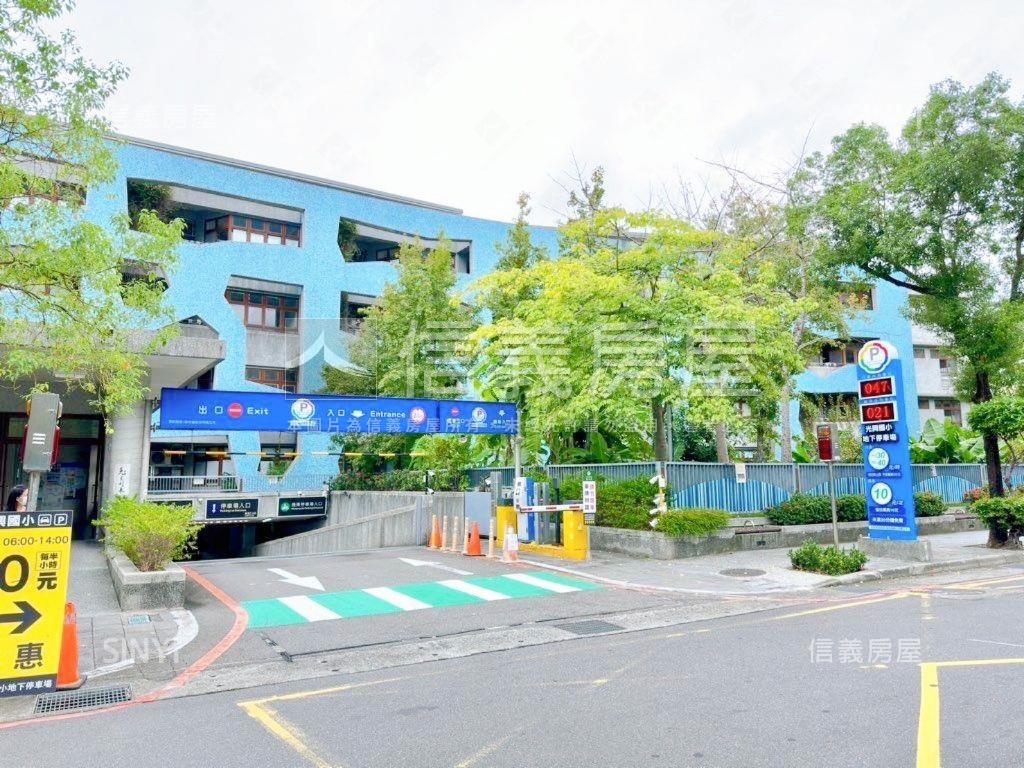 免爬高近捷運●公寓三樓房屋室內格局與周邊環境