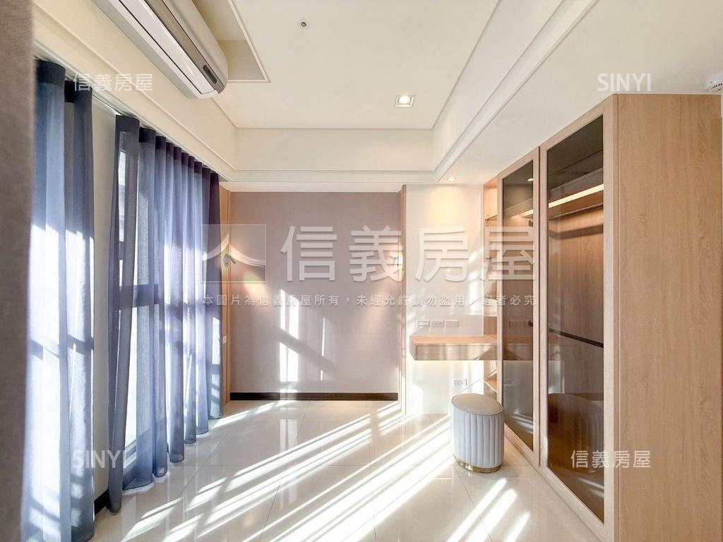 中都高奢裝潢三房平車房屋室內格局與周邊環境