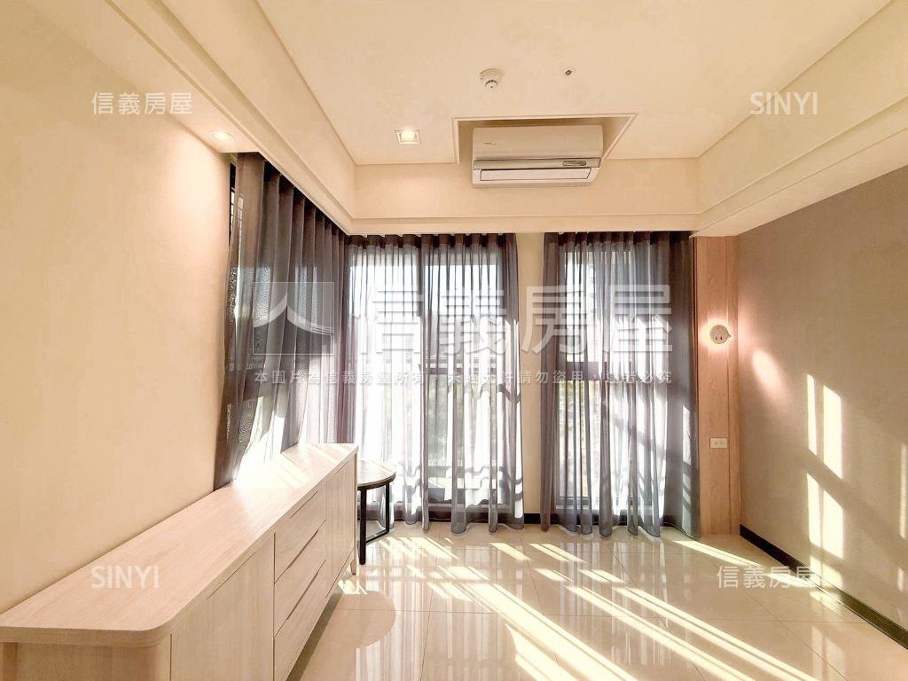 中都高奢裝潢三房平車房屋室內格局與周邊環境