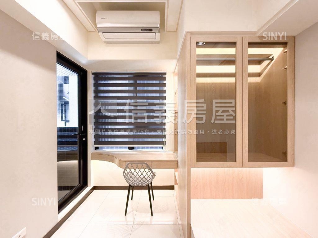 中都高奢裝潢三房平車房屋室內格局與周邊環境