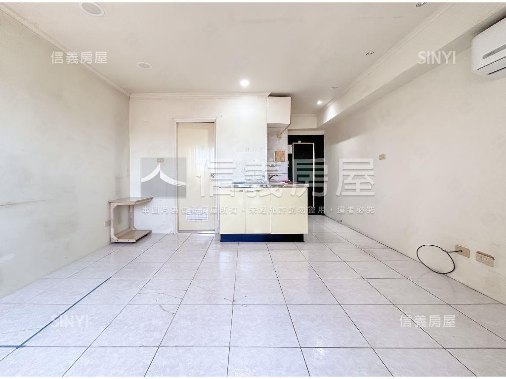 中研二期．山光明媚挑高宅房屋室內格局與周邊環境