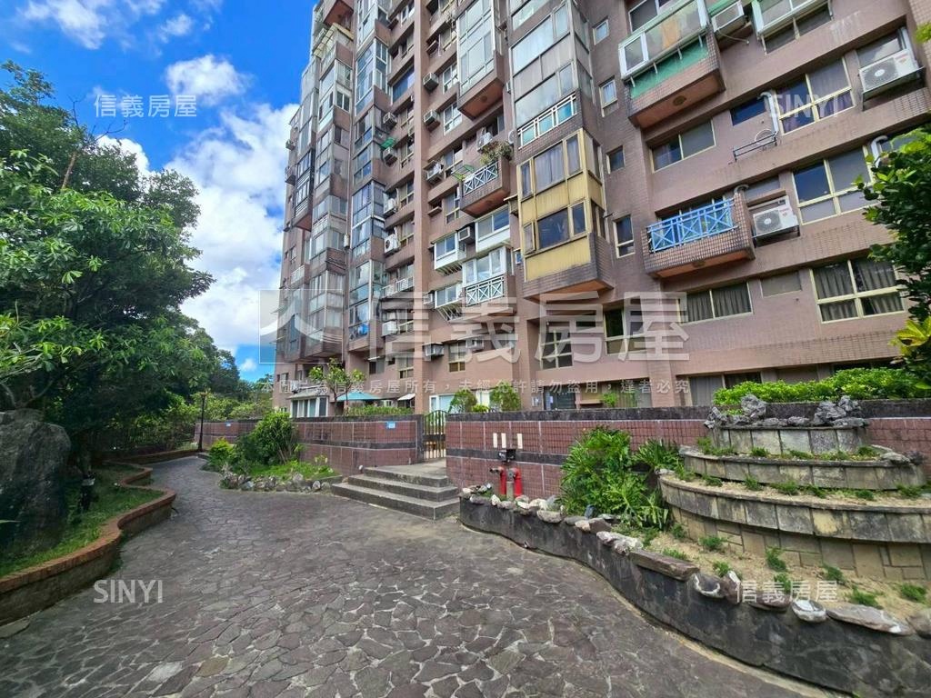 中研二期．山光明媚挑高宅房屋室內格局與周邊環境