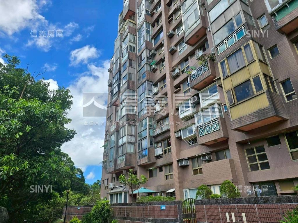 中研二期．山光明媚挑高宅房屋室內格局與周邊環境