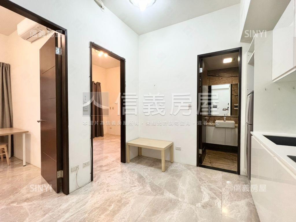 中正國中年輕兩房可看屋房屋室內格局與周邊環境