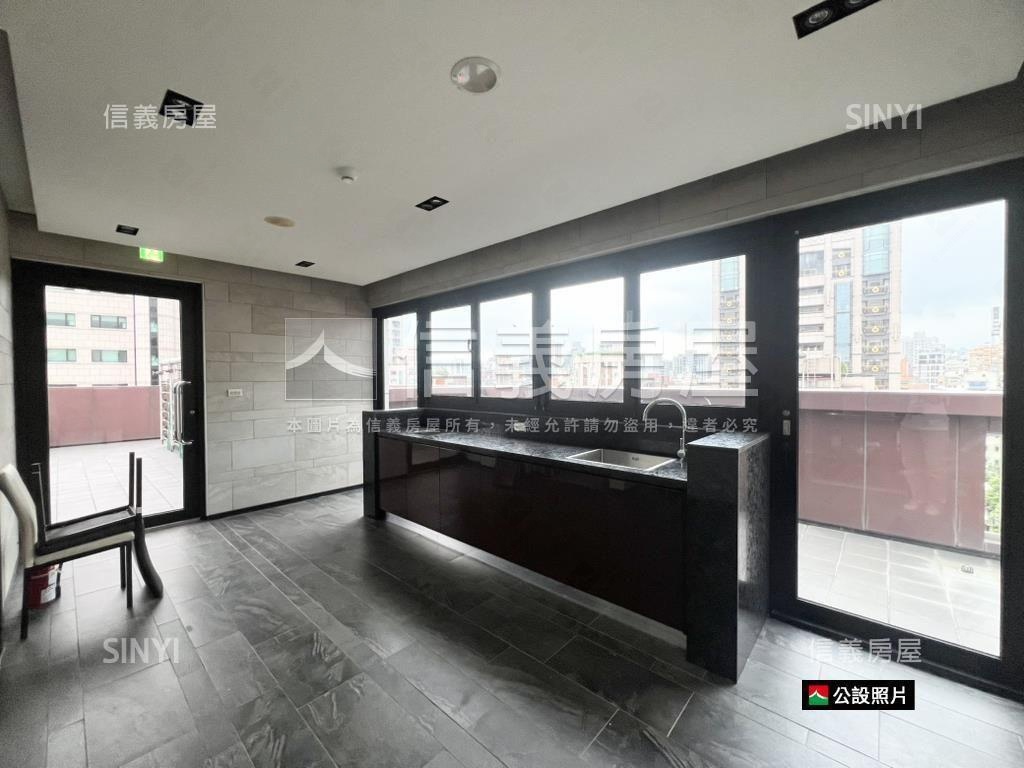 中正國中年輕兩房可看屋房屋室內格局與周邊環境