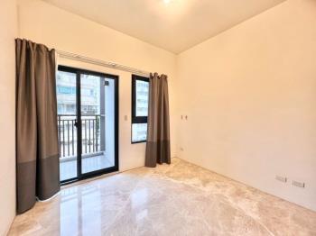 中正國中年輕兩房可看屋