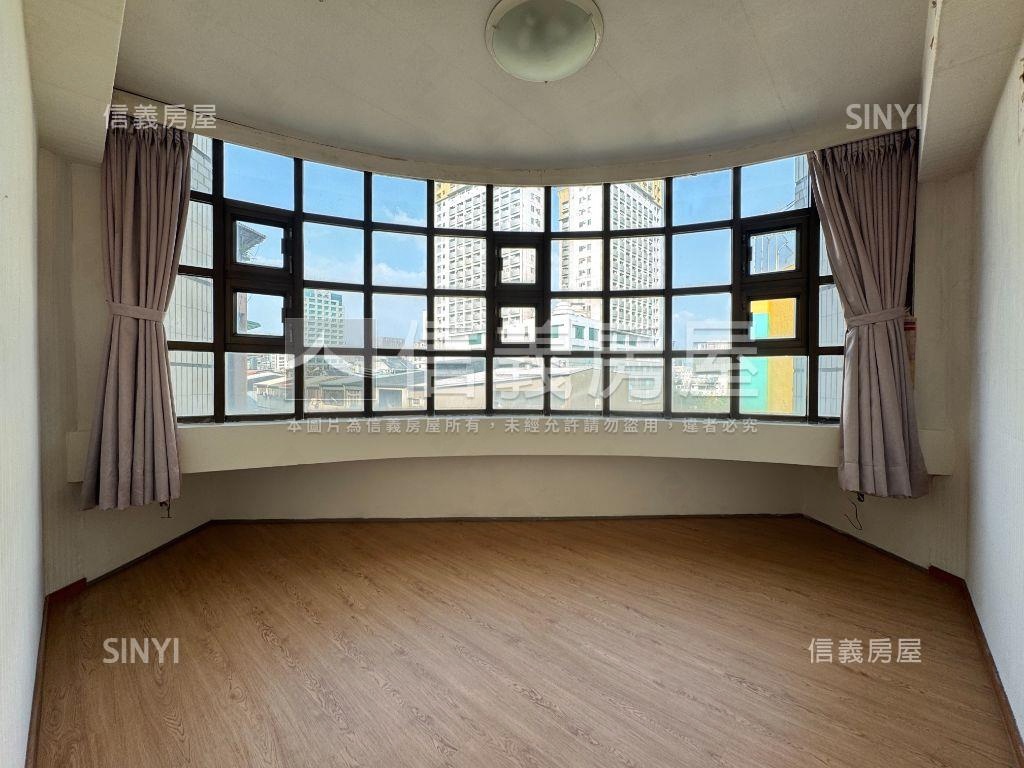 雙子星♥寬敞舒適大４房房屋室內格局與周邊環境
