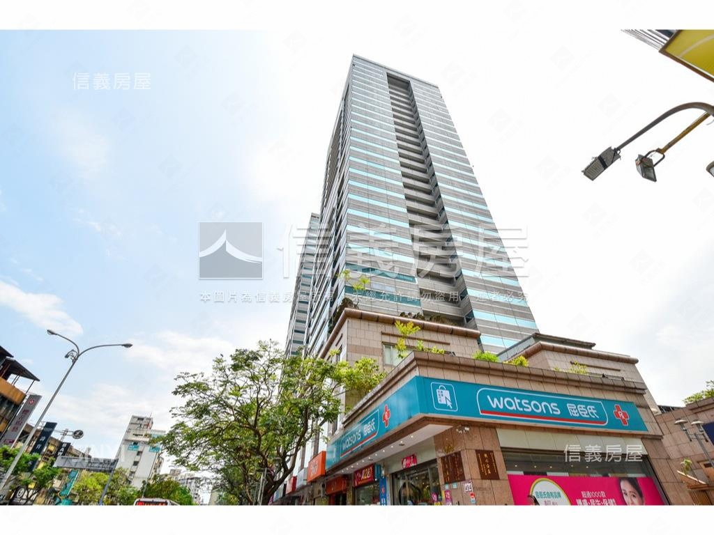 正忠孝東路家美氣派辦公房屋室內格局與周邊環境