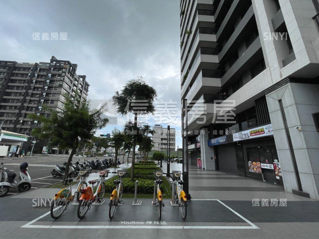 土庫商圈輕屋齡２房含車位房屋室內格局與周邊環境