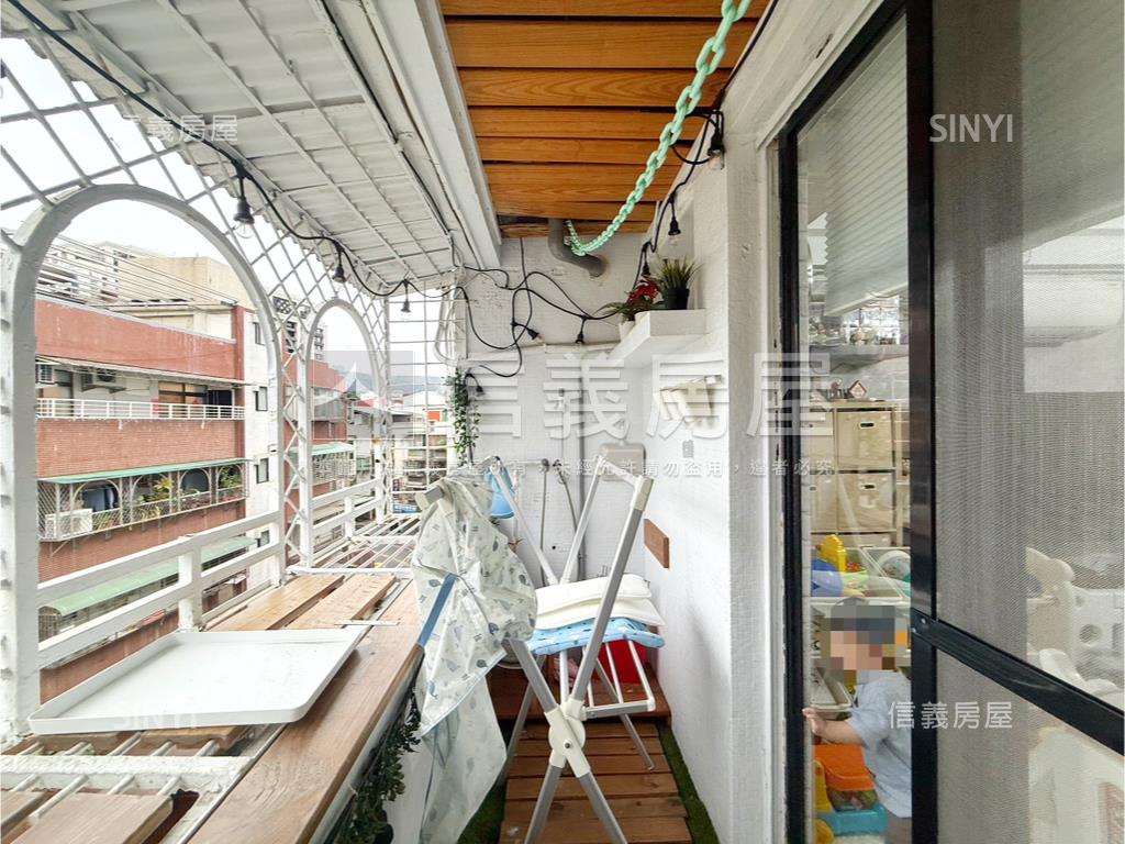 石牌國小－公寓邊間帶車位房屋室內格局與周邊環境