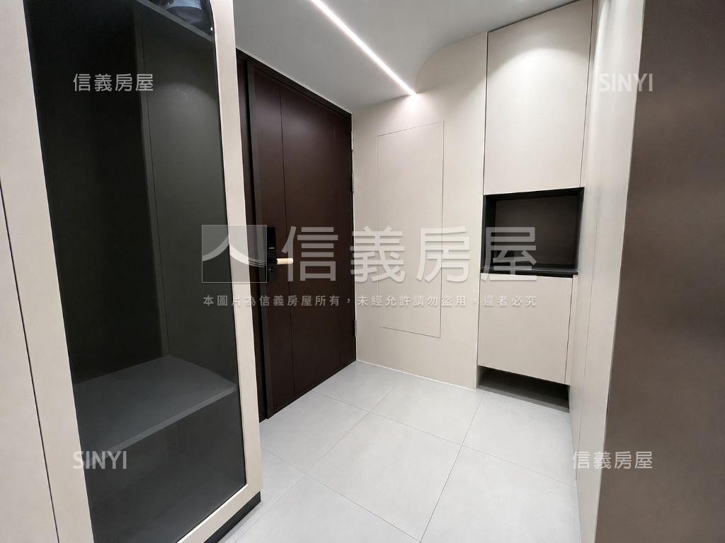 水星光耶酷面公園平車美宅房屋室內格局與周邊環境