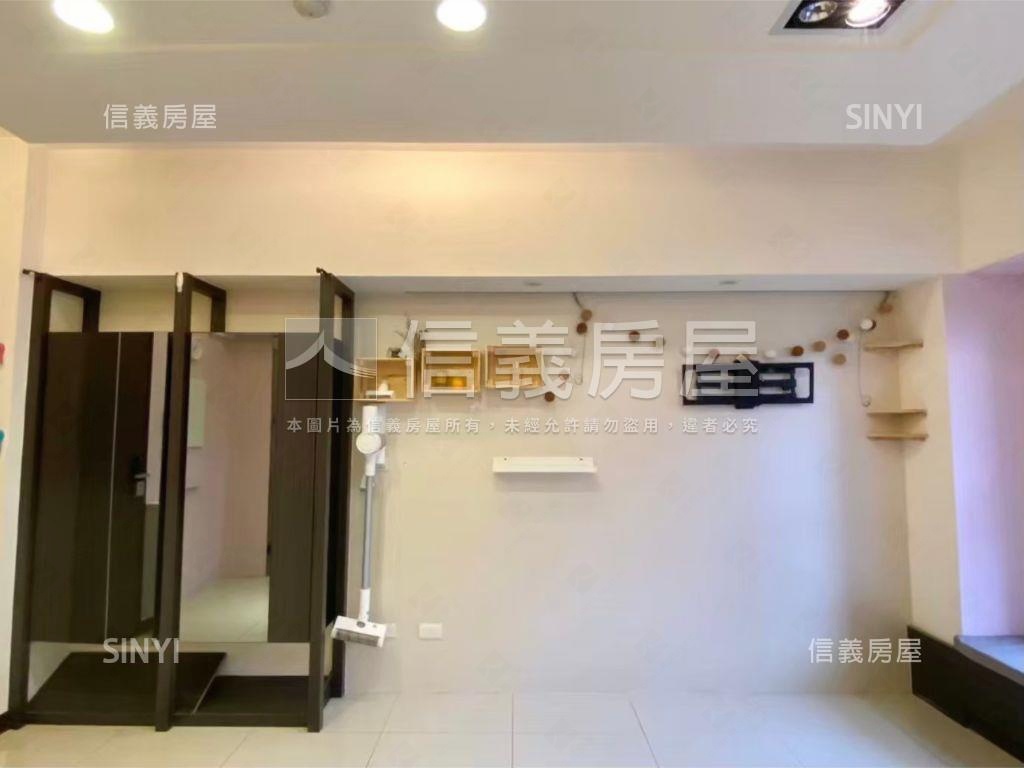 文化國小藏悅兩房車位房屋室內格局與周邊環境