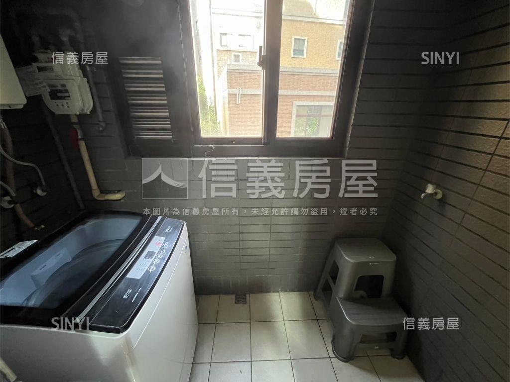 文化國小藏悅兩房車位房屋室內格局與周邊環境