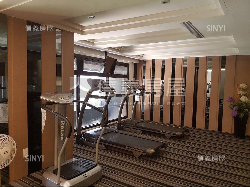 文化國小藏悅兩房車位房屋室內格局與周邊環境