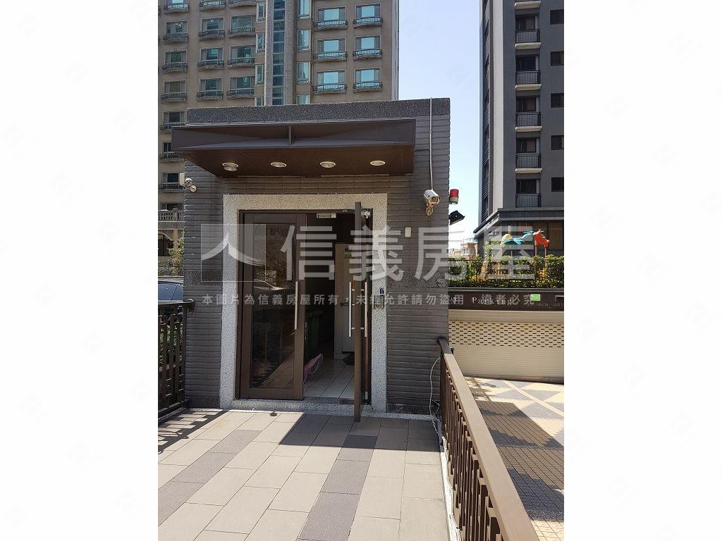 文化國小藏悅兩房車位房屋室內格局與周邊環境