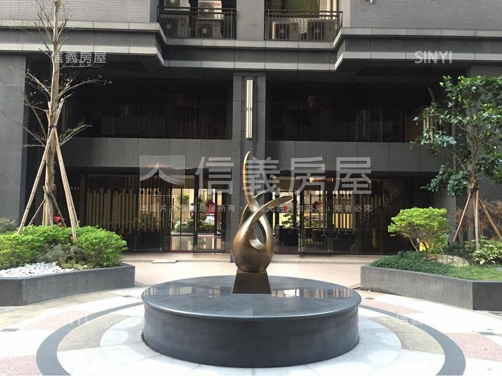 文化國小藏悅兩房車位房屋室內格局與周邊環境