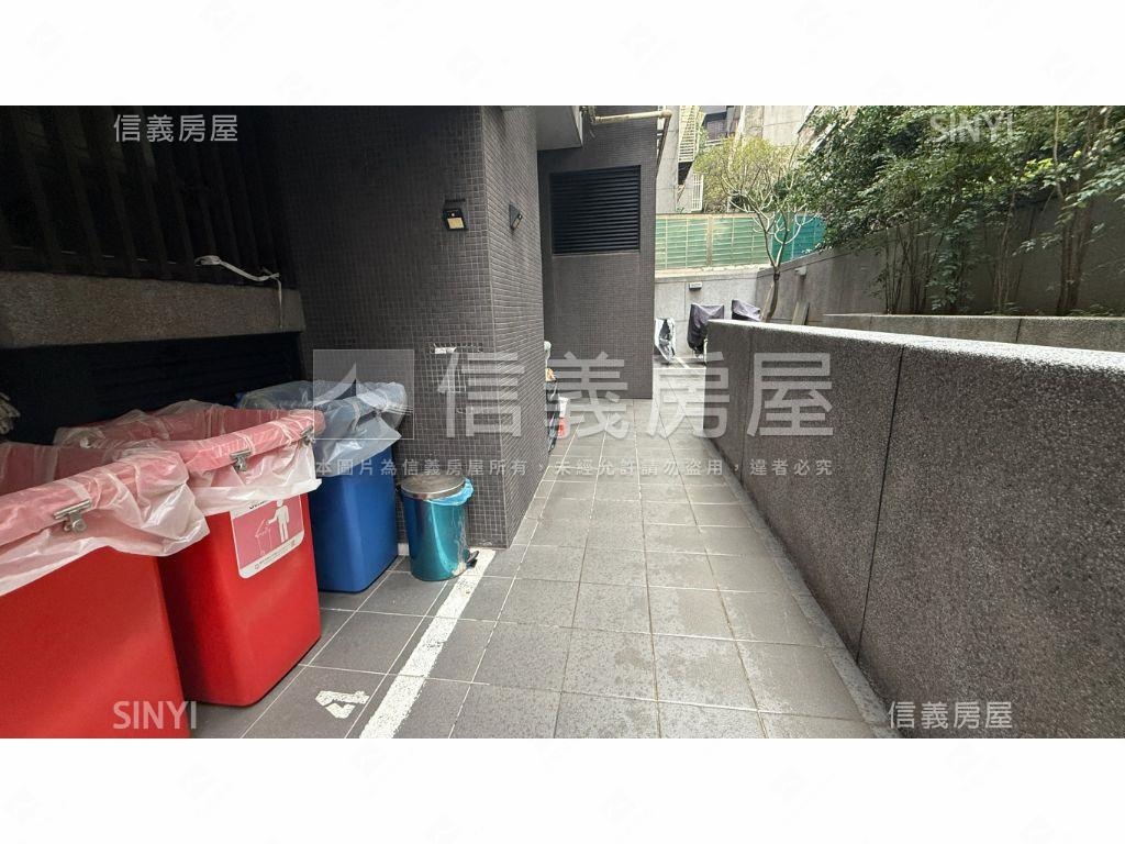 新！仁愛精緻裝潢兩房兩衛房屋室內格局與周邊環境