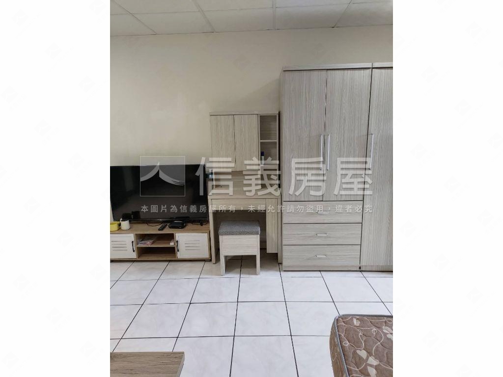 超讚進化路黃金透套房屋室內格局與周邊環境