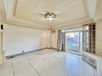 府後公園華廈三房平面車位