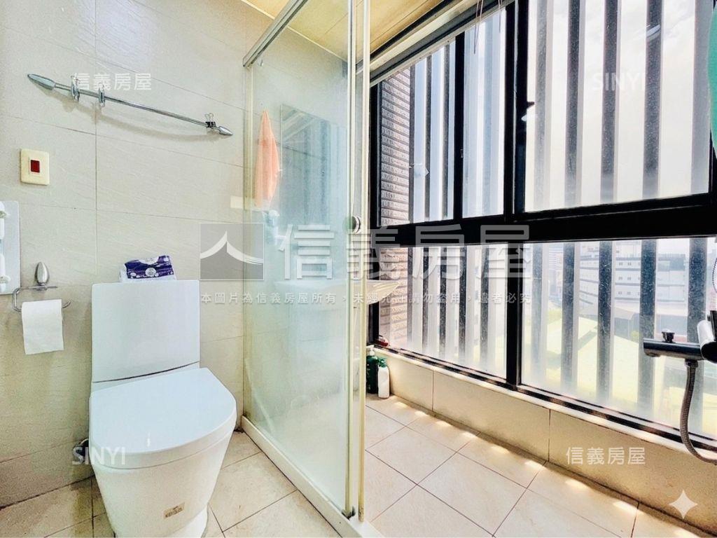 近輔大捷運邊間三面採光房屋室內格局與周邊環境