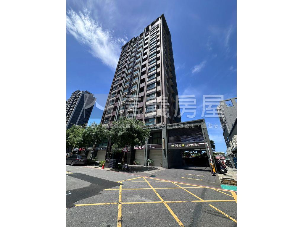 京澄園朗俯瞰樹海兩房車位房屋室內格局與周邊環境