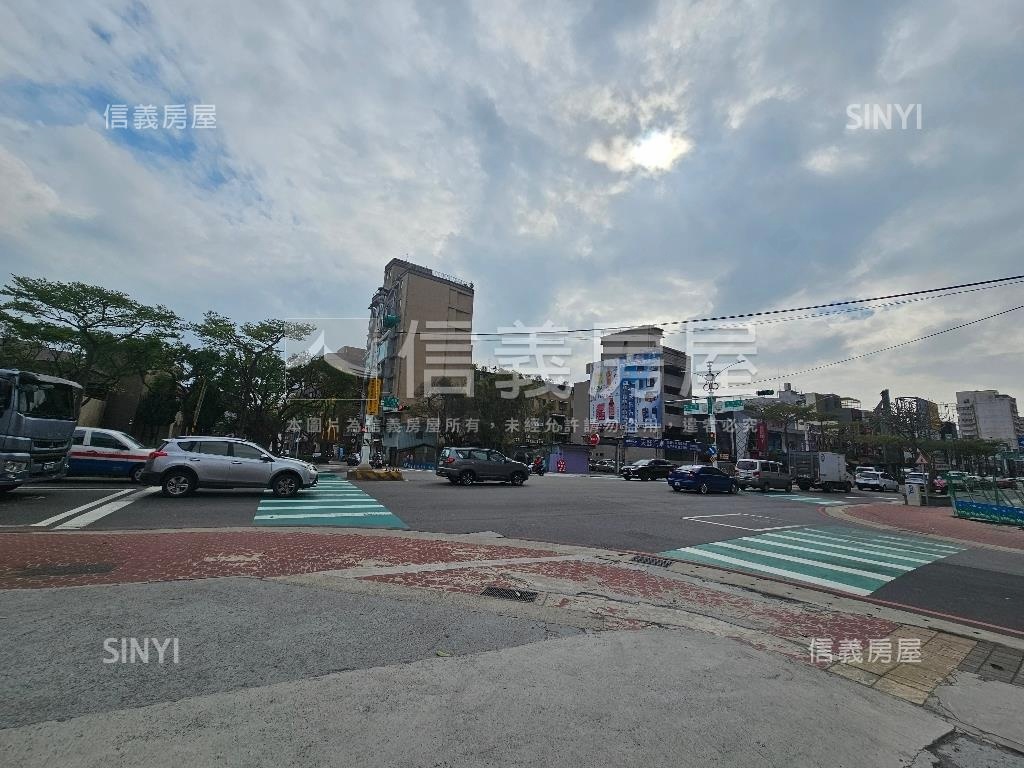 桃園市整棟電梯金店面房屋室內格局與周邊環境