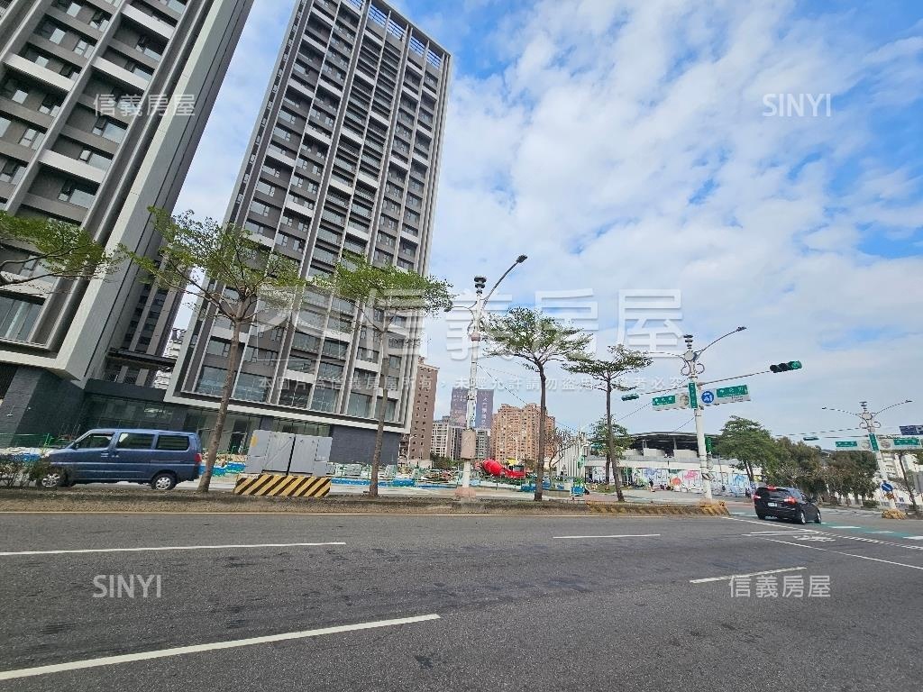 桃園市整棟電梯金店面房屋室內格局與周邊環境