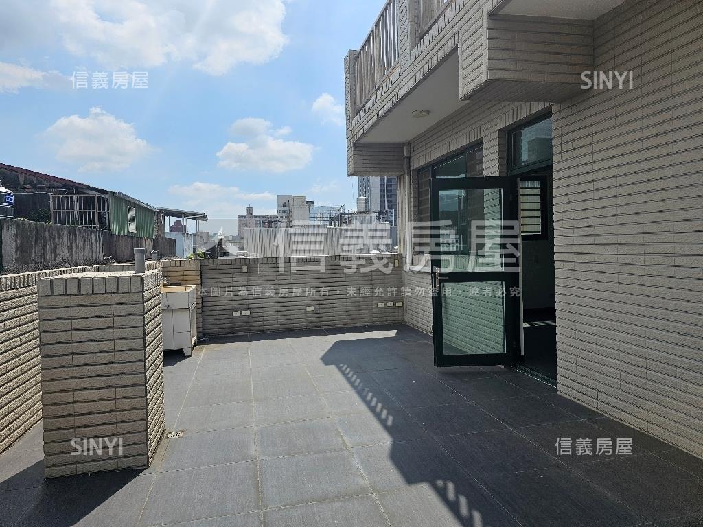 桃園市整棟電梯金店面房屋室內格局與周邊環境