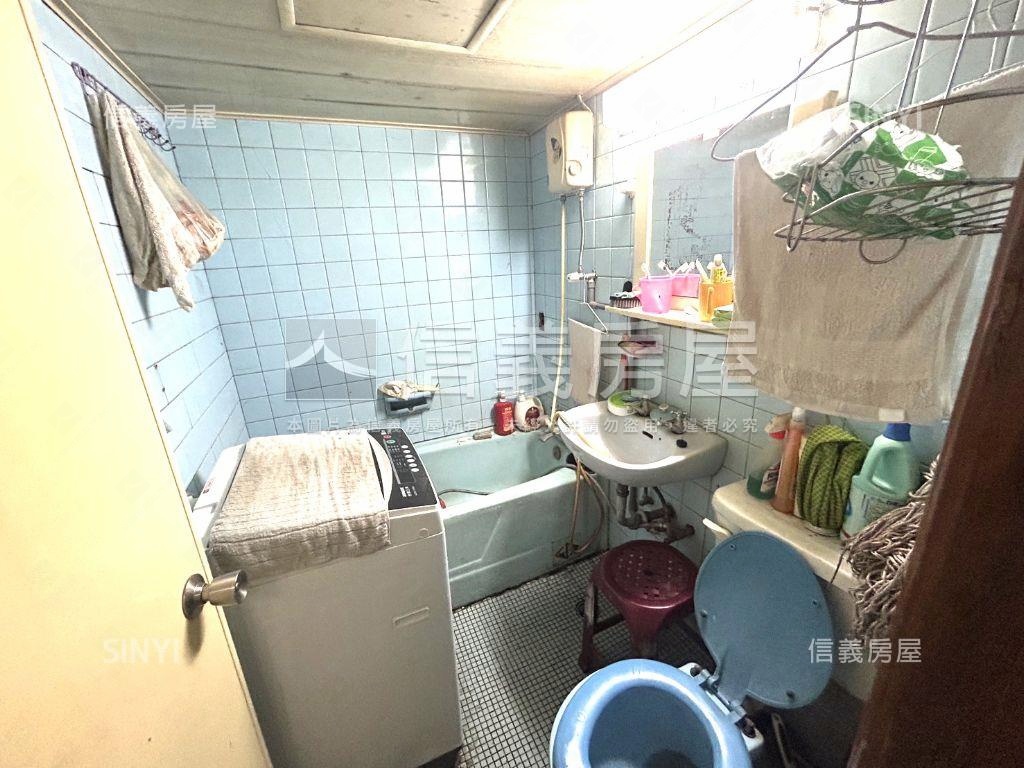 成功路溫馨套房Ａ房屋室內格局與周邊環境
